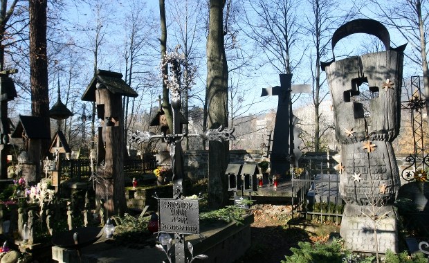 Koronawirus na pogrzebie Zofii Karpiel-Bułecki. Sanepid szuka żałobników