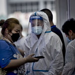 Koronawirus. Największa od miesięcy fala zachorowań w Chinach