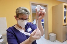 Koronawirus w Czechach. Nie czekają na zgodę unijnej agencji, zaczną szczepienia rosyjskim Sputnikiem V