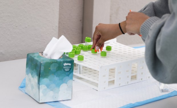 Koronawirus w Polsce. Minionej doby 284 zakażenia, zmarło sześć osób