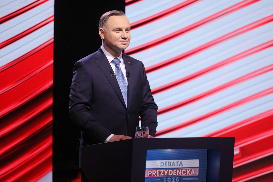 Koronawirus w Polsce. Prezydent RP Andrzej Duda podczas debaty z udziałem kandydatów na prezydenta w Telewizji Polskiej w Warszawie /Paweł Supernak /PAP