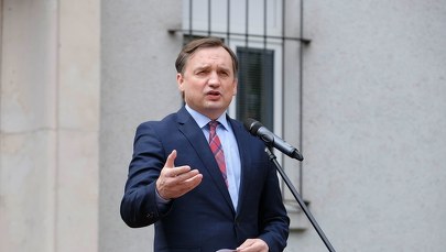 Koronawirus w Polsce. Tarcza antykryzysowa kontra lichwiarze: Resort Ziobry proponuje zmiany w prawie