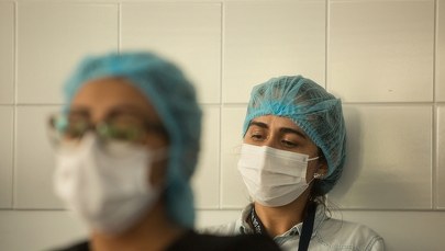 ​Koronawirus w Polsce. W piątek odnotowano ponad 400 nowych przypadków [NOWE DANE]