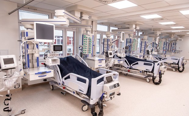 Koronawirus w Polsce. Zmarło 426 chorych, ponad 11 tys. nowych zakażeń [NOWE DANE]