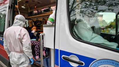 Koronawirus: W polskich szkołach tylko najmłodsze dzieci. Ponad 12 tys. zakażonych w ciągu doby [RAPORT DNIA]