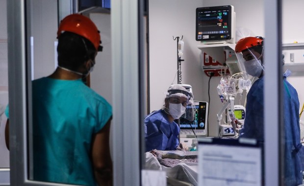 Koronawirus w Wielkiej Brytanii. Te liczby szokują 