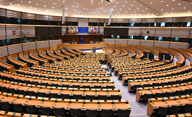 ​Korupcyjny skandal w PE zatacza coraz szersze kręgi