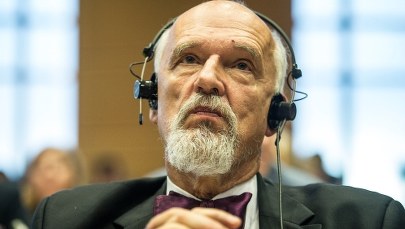 Korwin-Mikke zapłaci grzywnę za spoliczkowanie Boniego. "Czuję się pokrzywdzony"