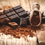 Korzyści płynące z jedzenia gorzkiej czekolady 