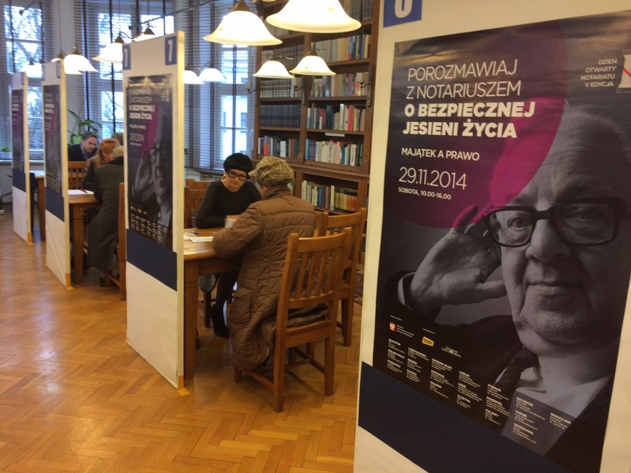 Korzystający z porad notariuszy w Lublinie /Krzysztof Kot /RMF FM