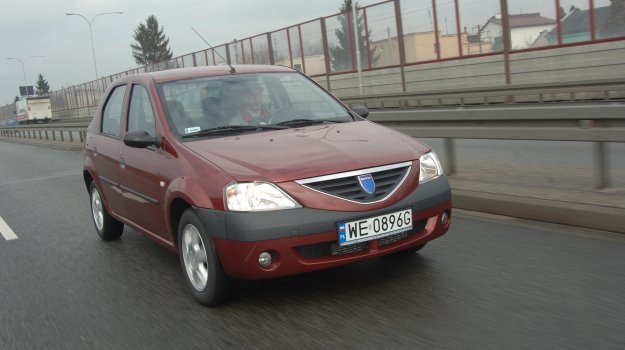 Używana Dacia Logan (2004) Motoryzacja w INTERIA.PL