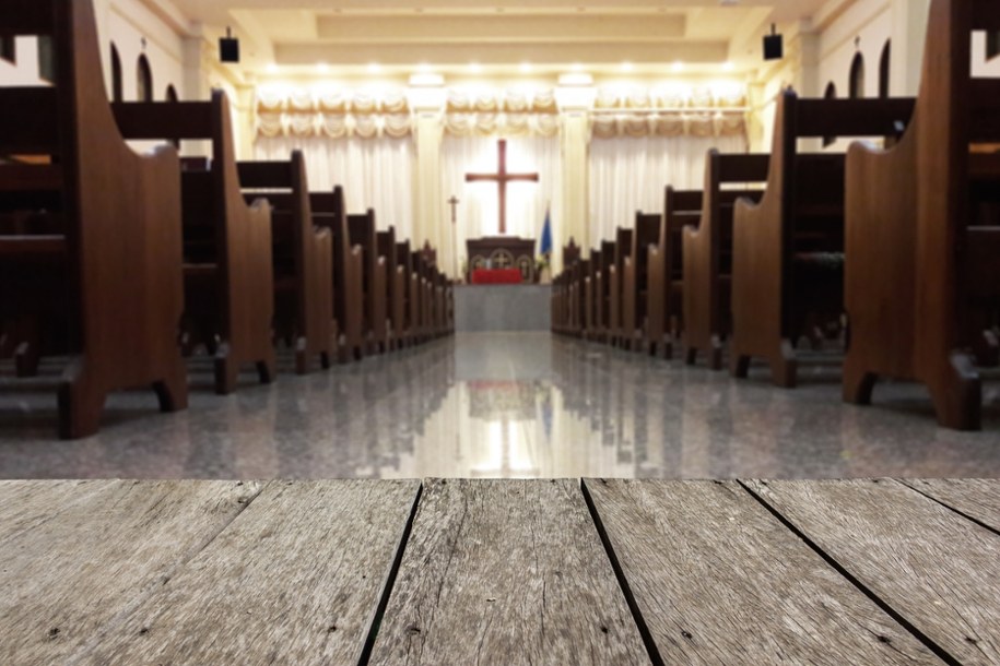 Schronienie w świątyni? MSWiA chce współpracować z Kościołem