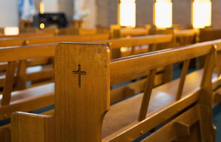 Kościół i plebania na sprzedaż. Jaka cena?