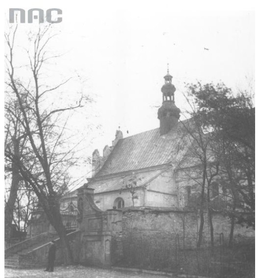 Kościół parafialny w Jędrzejowie. To tutaj Helmut Kapp mordował swoje ofiary /Z archiwum Narodowego Archiwum Cyfrowego