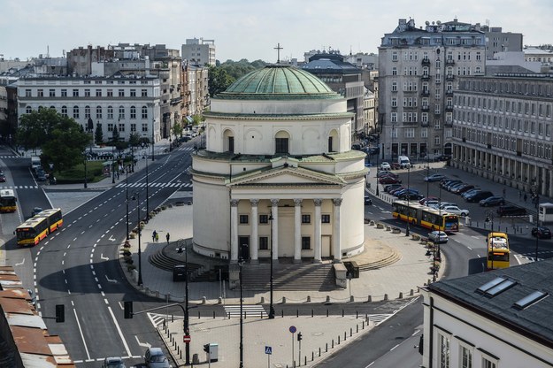 Kościół św. Aleksandra na placu Trzech Krzyży /Jakub Kamiński   /PAP