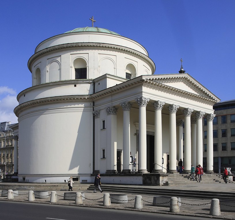 Kościół św. Aleksandra w Warszawie na placu Trzech Krzyży współcześnie /Wikipedia