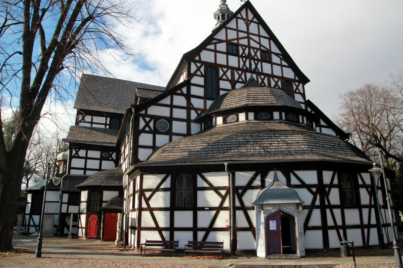 Kościół w Świdnicy to największa barokowa drewniana świątynia na świecie /MAREK ZAJDLER/East News /East News