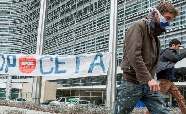 Kosiniak-Kamysz o CETA: Jutro smutny dzień, podpisanie umowy z Kanadą