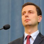 Kosiniak-Kamysz: Rząd pomoże robotnikom zwolnionym z tyskiej fabryki