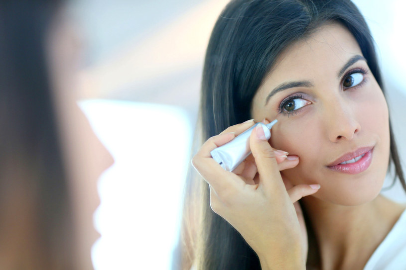 Kosmeceutyki to nowa jakość w pielęgnacji twarzy /123RF/PICSEL