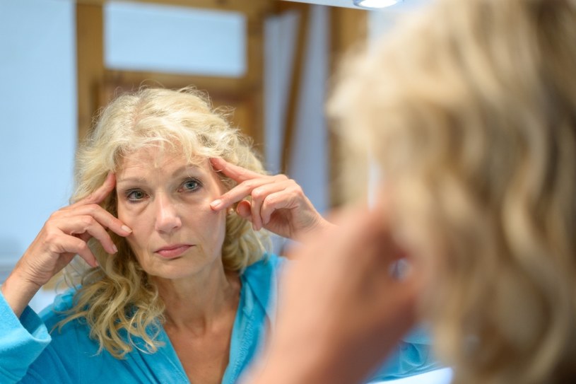 Kosmetyki ze srebrem koloidalnym sprawdzą się dla cery młodej i problematycznej /123RF/PICSEL