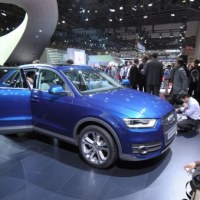 Kosmiczne samochody w Tokio