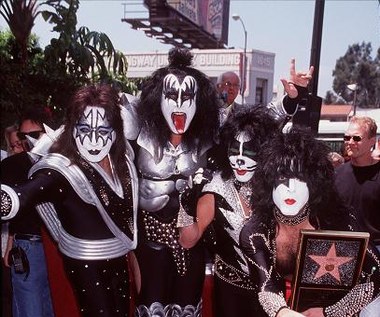 "Kosmiczny As" Ace Frehley ma 60 lat