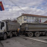 Kosowo: Spalono część barykad ustawionych przez Serbów 