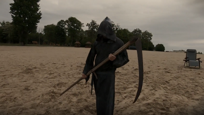 ​"Kostucha jest szybsza". Strażacy z Wielkopolski o piciu alkoholu nad wodą