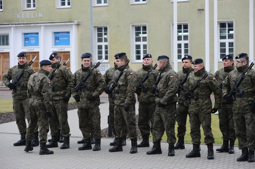 Koszary NATO Wielonarodowy Korpus Północno-Wschodni /Dariusz Gorajski /Agencja FORUM