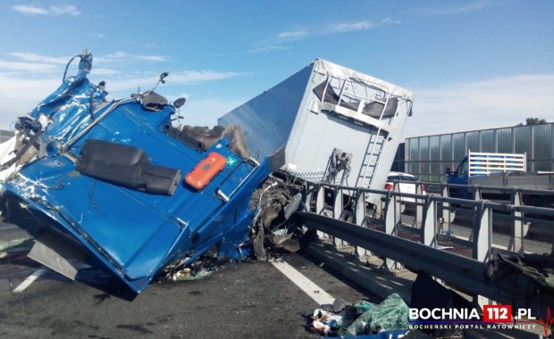 Koszmarne zderzenie na A4. Autostrada była zablokowana