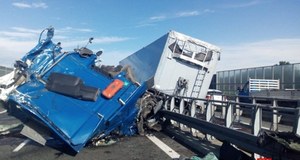 Koszmarne zderzenie na A4. Autostrada zablokowana