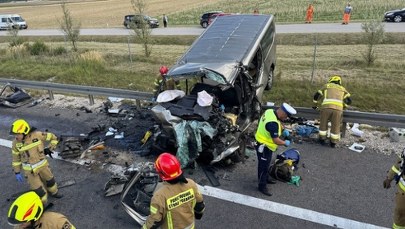 Koszmarny wypadek busa na S7. Pilny apel policji