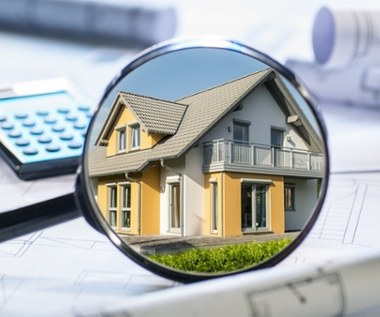 Koszt budowy domu – ile wynosi robocizna do stanu surowego domu do 100 m2