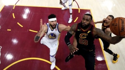 Koszulka słynnego koszykarza sprzedana za ponad 100 tys. dolarów