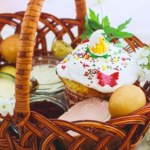 ceny Koszyk droższy niż rok temu. Ten jeden produkt psuje ceny na Wielkanoc 2026