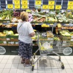 Koszyk sklepowy drożeje najwolniej od dawna. Eksperci wskazują na zmianę