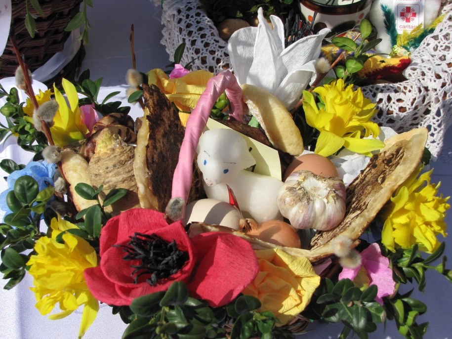 Koszyk ze święconką /fot. Maciej Pałahicki /arch. RMF