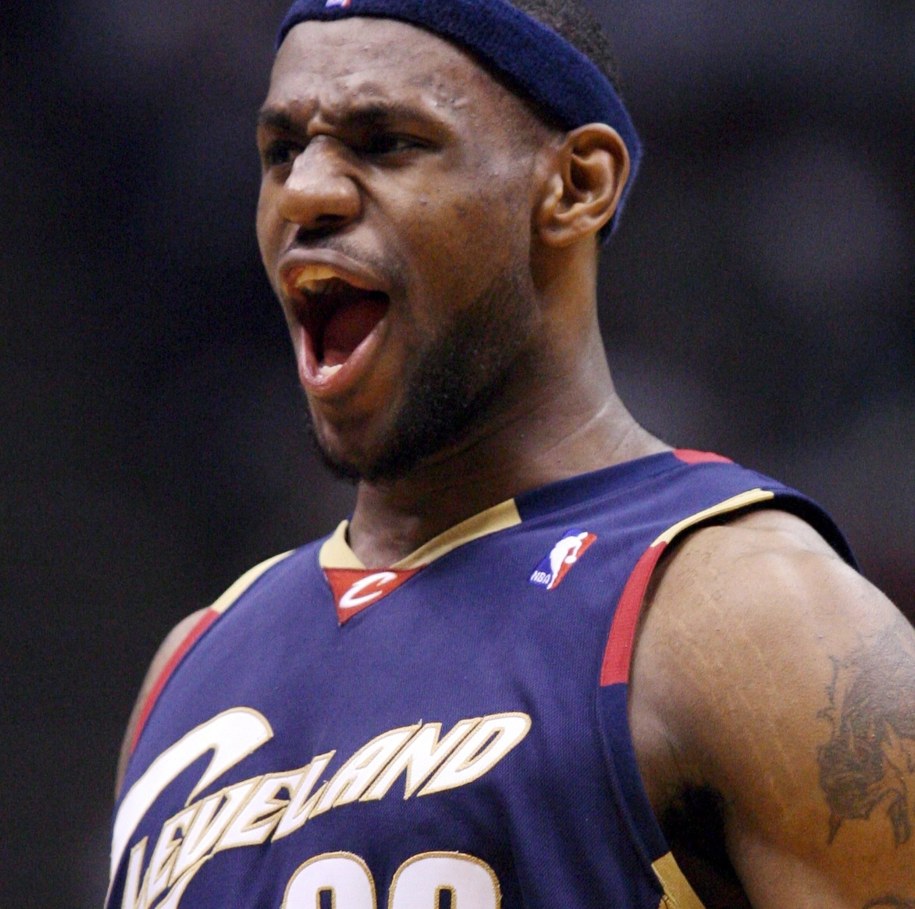 Koszykasz LeBron James //JASON SZENES /PAP/EPA
