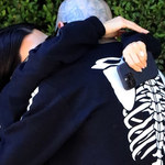 Kourtney Kardashian i Travis Barker przyłapani na namiętnym pocałunku!