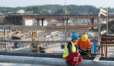 KPO: Bez miliardów euro z Unii polska gospodarka będzie rozwijała się wolniej