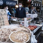 Krab śnieżny, pasta z mintaja, jeżowce. Japonia uzależniona od importu z Rosji, w 2022 r. padł rekord