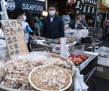Krab śnieżny, pasta z mintaja, jeżowce. Japonia uzależniona od importu z Rosji, w 2022 r. padł rekord