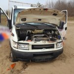 Kradli dla zabawy, zakopali auto w piasku. Młodzi złodzieje zatrzymani