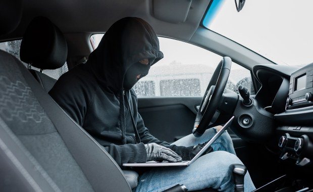 Kradli luksusowe auta. Dziewięć osób stanie przed sądem