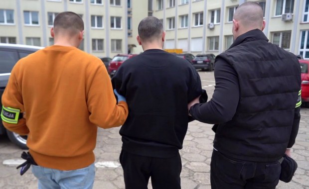 Kradli sejfy z utargiem w całej Polsce. Policja rozbiła gang Mołdawian