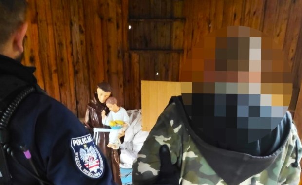 Kradzież figury św. Antoniego. 34-latek w rękach policji