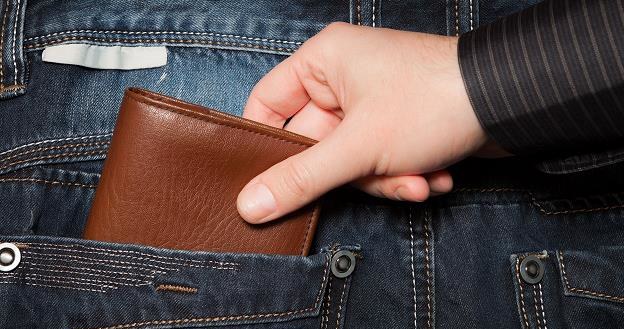 Kradzież lub zgubienie portfela to poważny problem /&copy;123RF/PICSEL