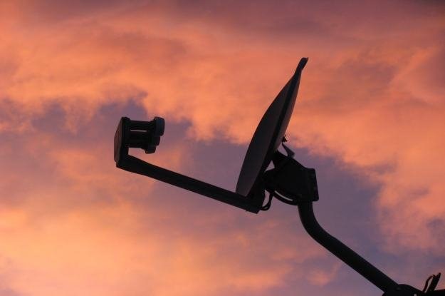 Kradzież sygnału satelitarnego - w Polsce to nadal standard   fot. Laura Shreck /stock.xchng