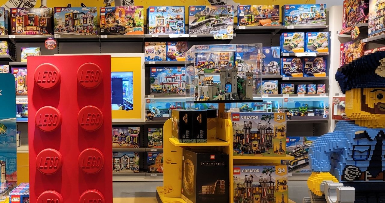 Kradzieże Lego w sklepach rosną lawinowo /adobestock /INTERIA.PL